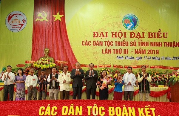 Đoàn đại biểu của tỉnh Ninh Thuận dự Đại hội Đại biểu toàn quốc các DTTS lần thứ II