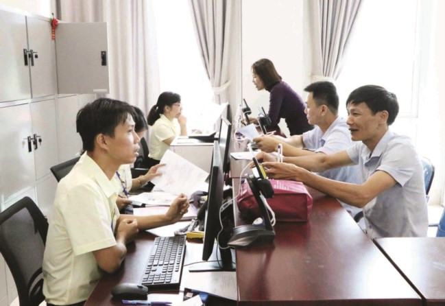 Trung tâm Phục vụ hành chính công tỉnh Lai Châu luôn lấy sự hài lòng của người dân và doanh nghiệp làm thước đo hiệu quả công việc.