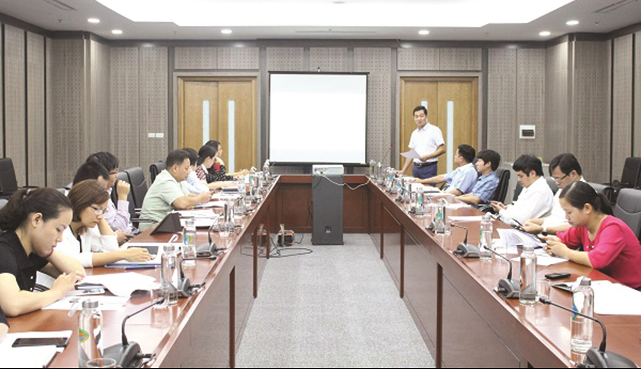 UBDT tập huấn xây dựng và áp dụng Hệ thống quản lý chất lượng  theo tiêu chuẩn quốc gia TCVN ISO 9001:2015