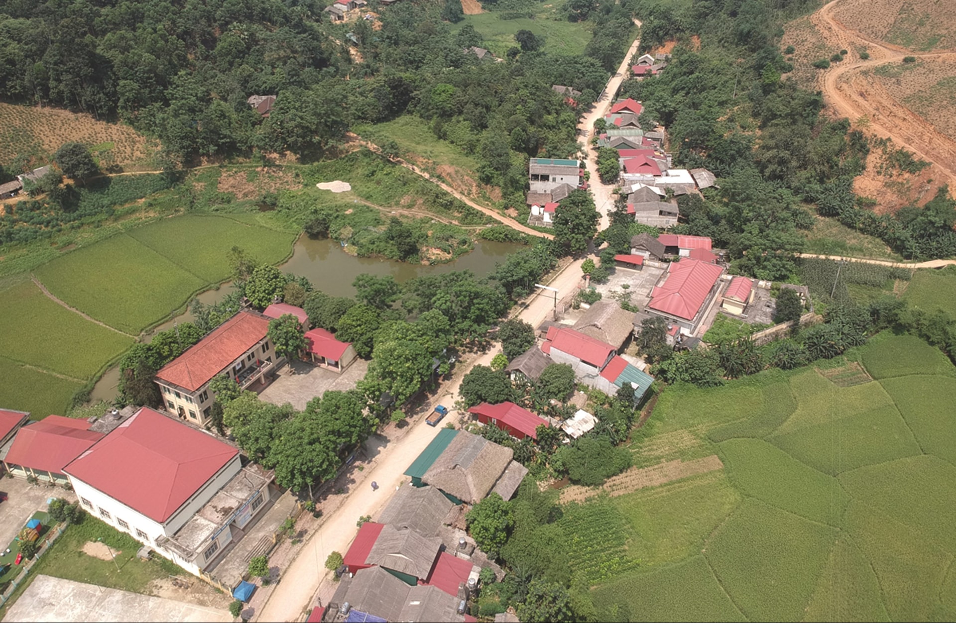 Trong nhiệm kỳ 2020 - 2025, xã nông thôn mới Việt Tiến quyết tâm duy trì và nâng cao chất lượng các tiêu chí NTM