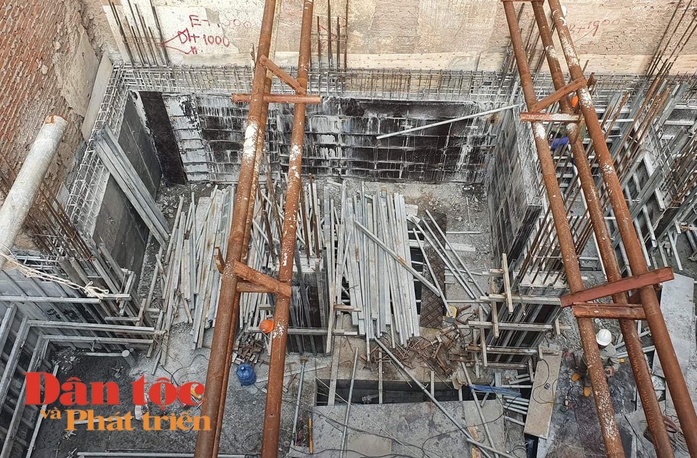 Công trình 35 Hàng Bè xây dựng vi phạm