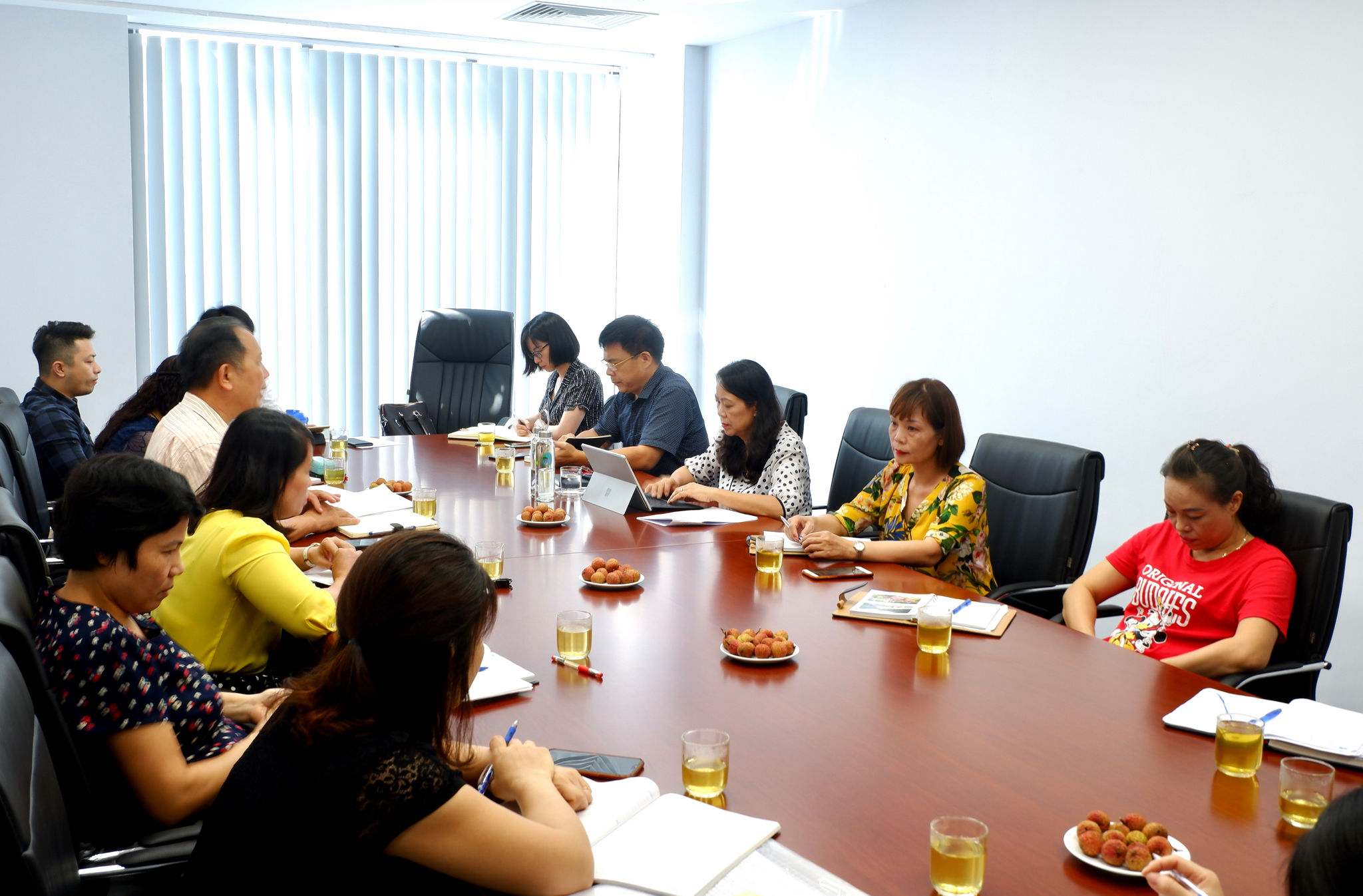 Thứ trưởng, Phó Chủ nhiệm UBDT Hoàng Thị Hạnh chủ trì buổi làm việc với Tạp chí Dân tộc