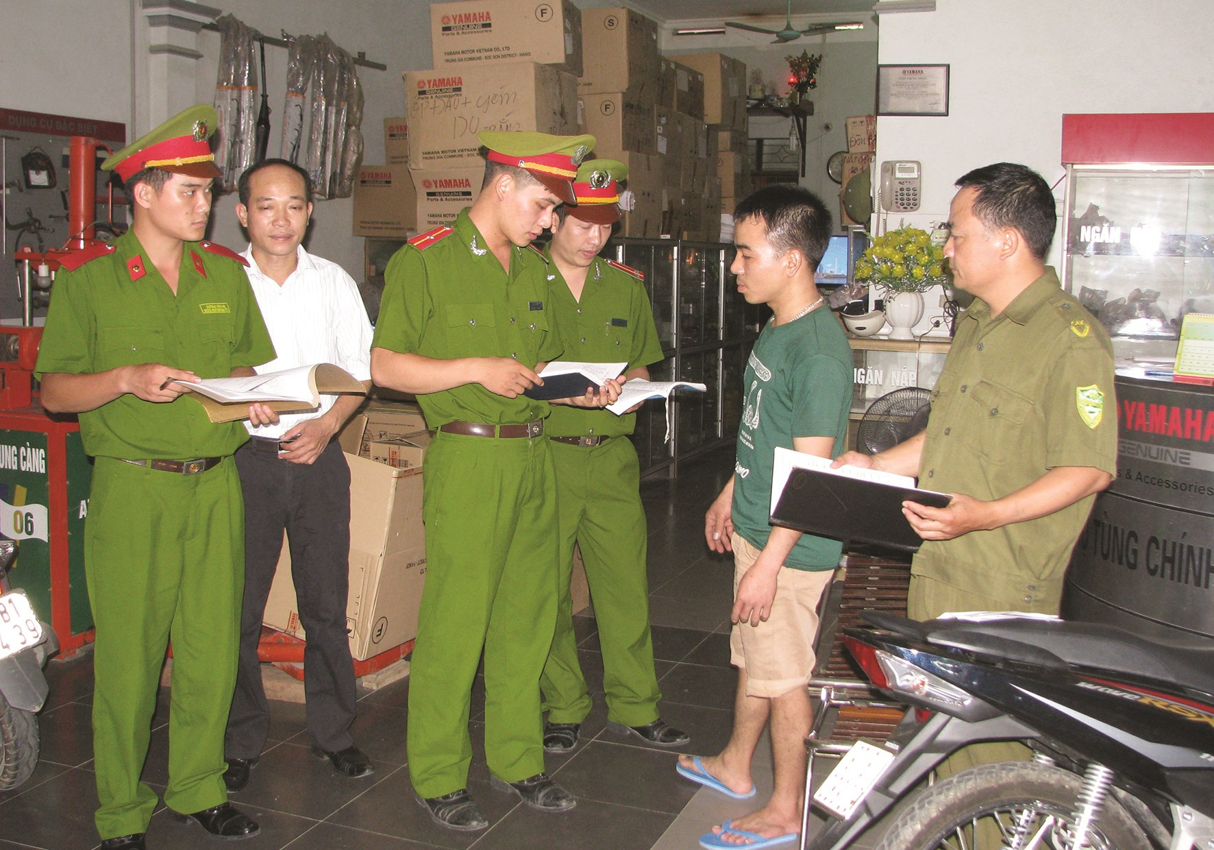 Công an tỉnh  Cao Bằng tuyên truyền cho người dân nâng cao tinh thần cảnh giác phòng ngừa tội phạm ma túy