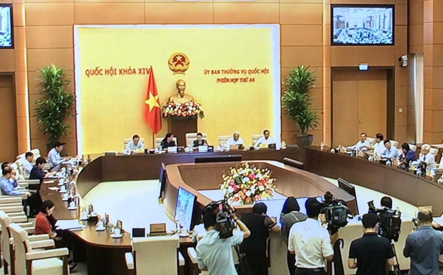 UBTVQH khai mạc Phiên họp thứ 46. Ảnh VGP/Nguyễn Hoàng