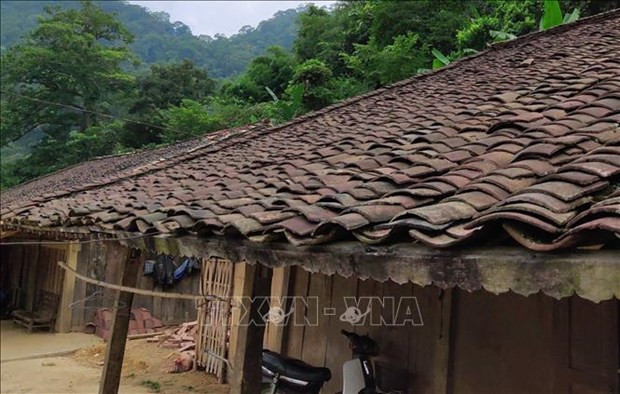 Những mái nhà ngói âm dương cổ kính ở xóm Hoài Khao. Ảnh: Quốc Đạt - TTXVN