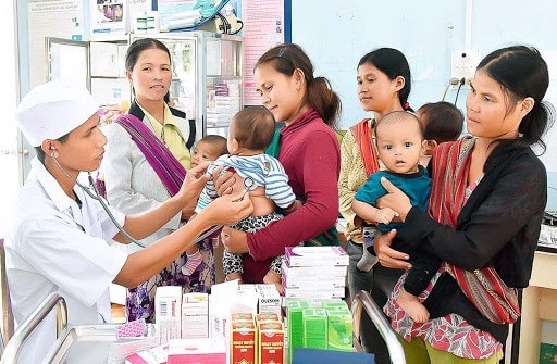 Tình trạng thiếu bác sĩ ở tuyến cơ sở đã ảnh hưởng không nhỏ đến công tác khám, chữa bệnh