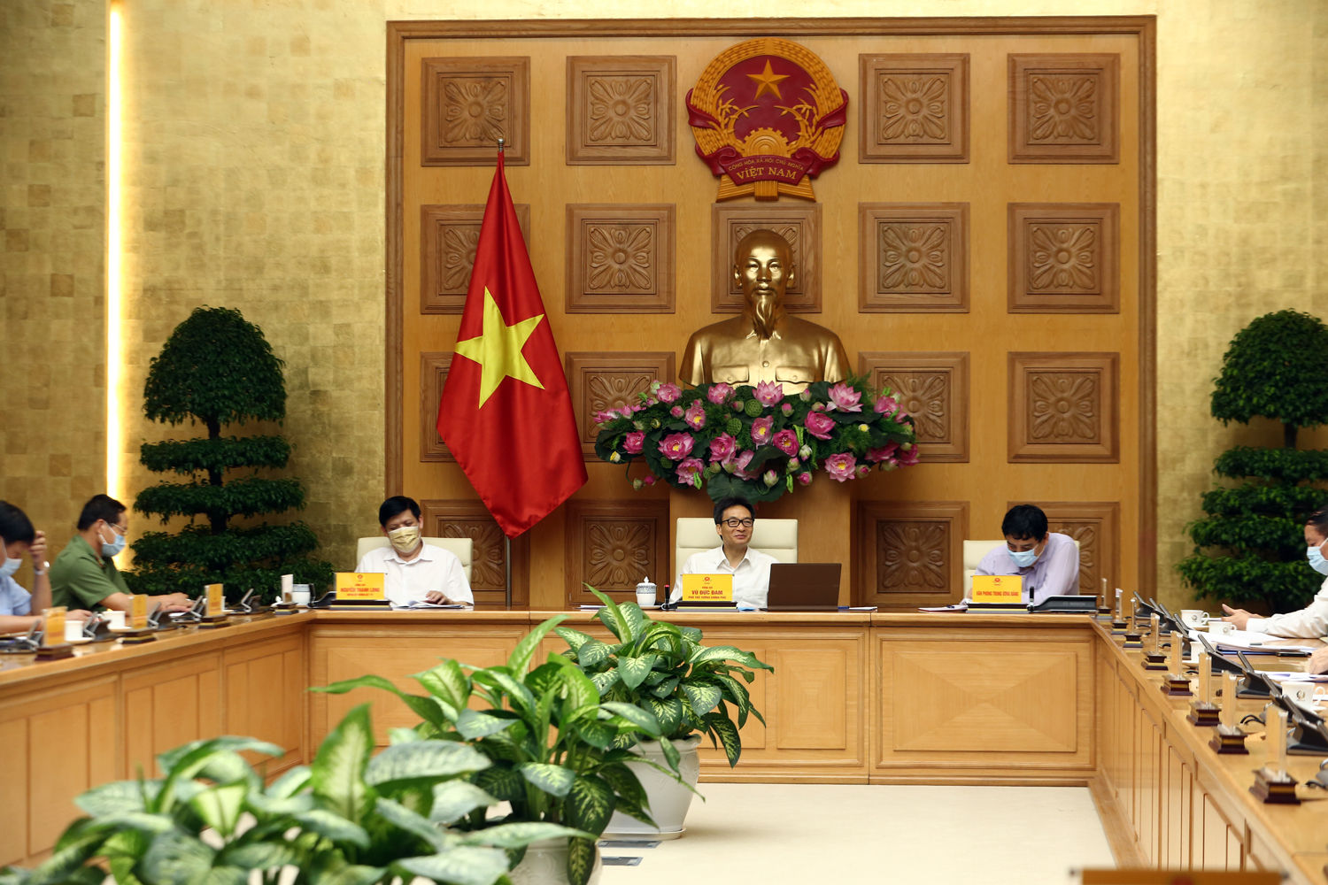Bộ Y tế cho biết đến thời điểm hiện tại, tình hình dịch bệnh ở Đà Nẵng, Quảng Nam đã được khống chế; ổ dịch ở Hải Dương cơ bản được kiểm soát. Ảnh: VGP/Đình Nam