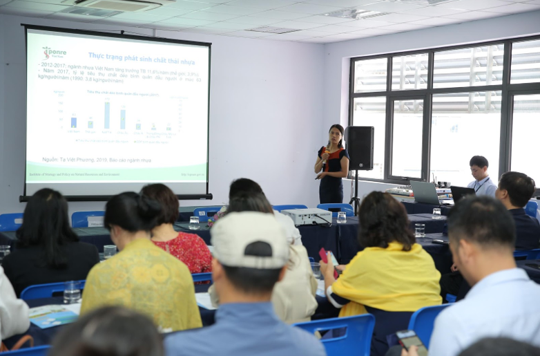 Doanh nghiệp và thanh niên tìm tiếng nói chung trong giảm thiểu ô nhiễm rác thải nhựa 3
