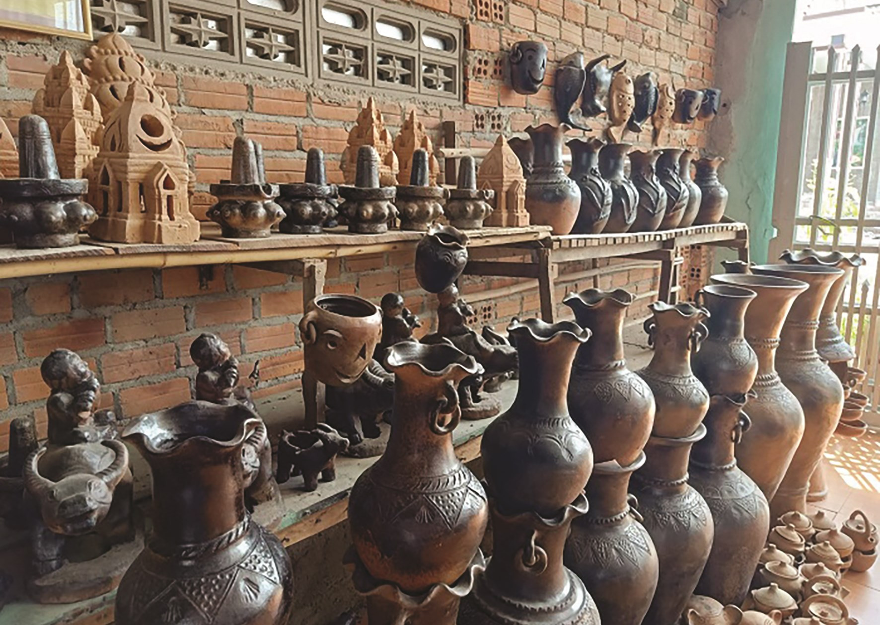  Các sản phẩm gốm của làng gốm Bàu Trúc