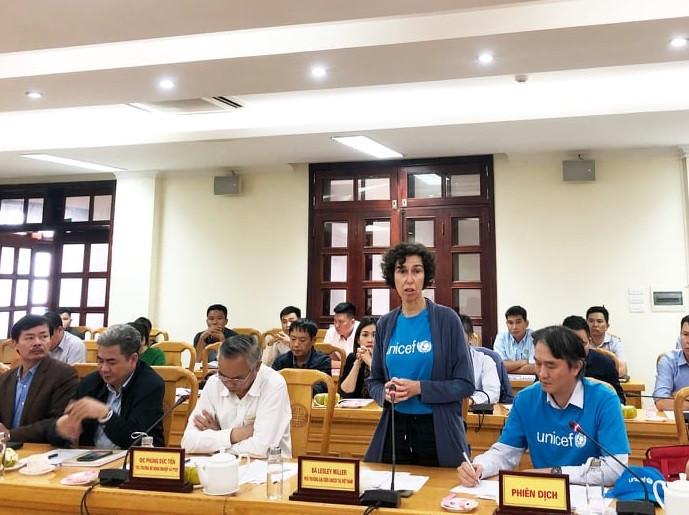 Sinh kế trước mắt cho bà con vùng lũ miền Trung 1