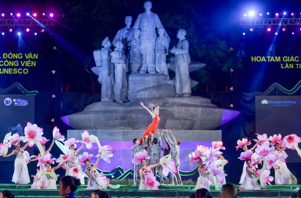Chương trình nghệ thuật mang chủ đề 