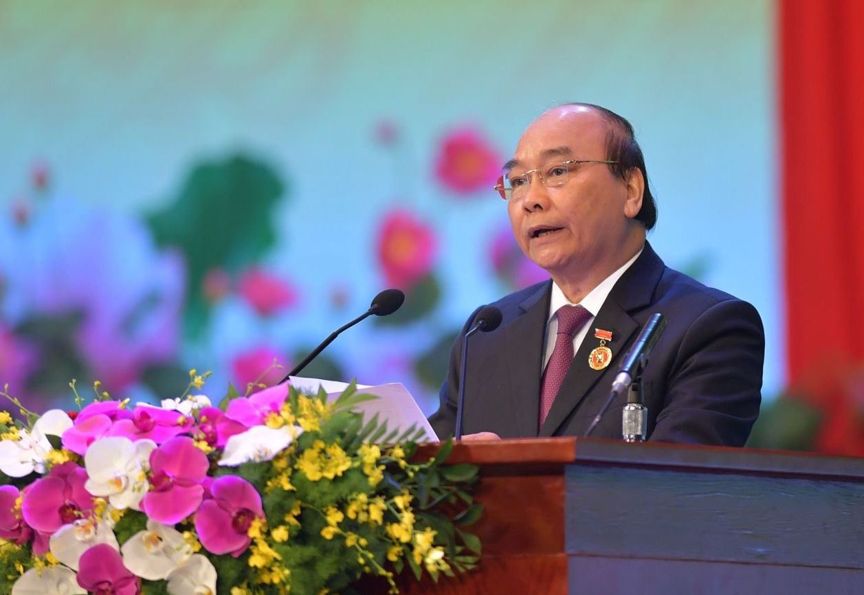 Thủ tướng Nguyễn Xuân Phúc nêu rõ, phong trào thi đua yêu nước như những làn sóng trào dâng, kết tinh sức mạnh, mang theo khí thế lịch sử hào hùng của cha ông và dân tộc ta. Ảnh: VGP/Nhật Bắc 