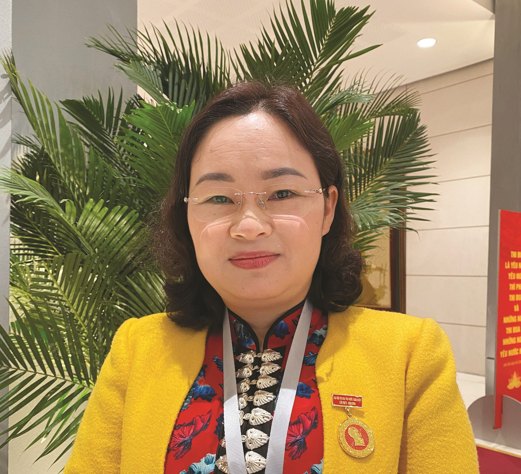 Thắp sáng ngọn lửa  thi đua yêu nước 2
