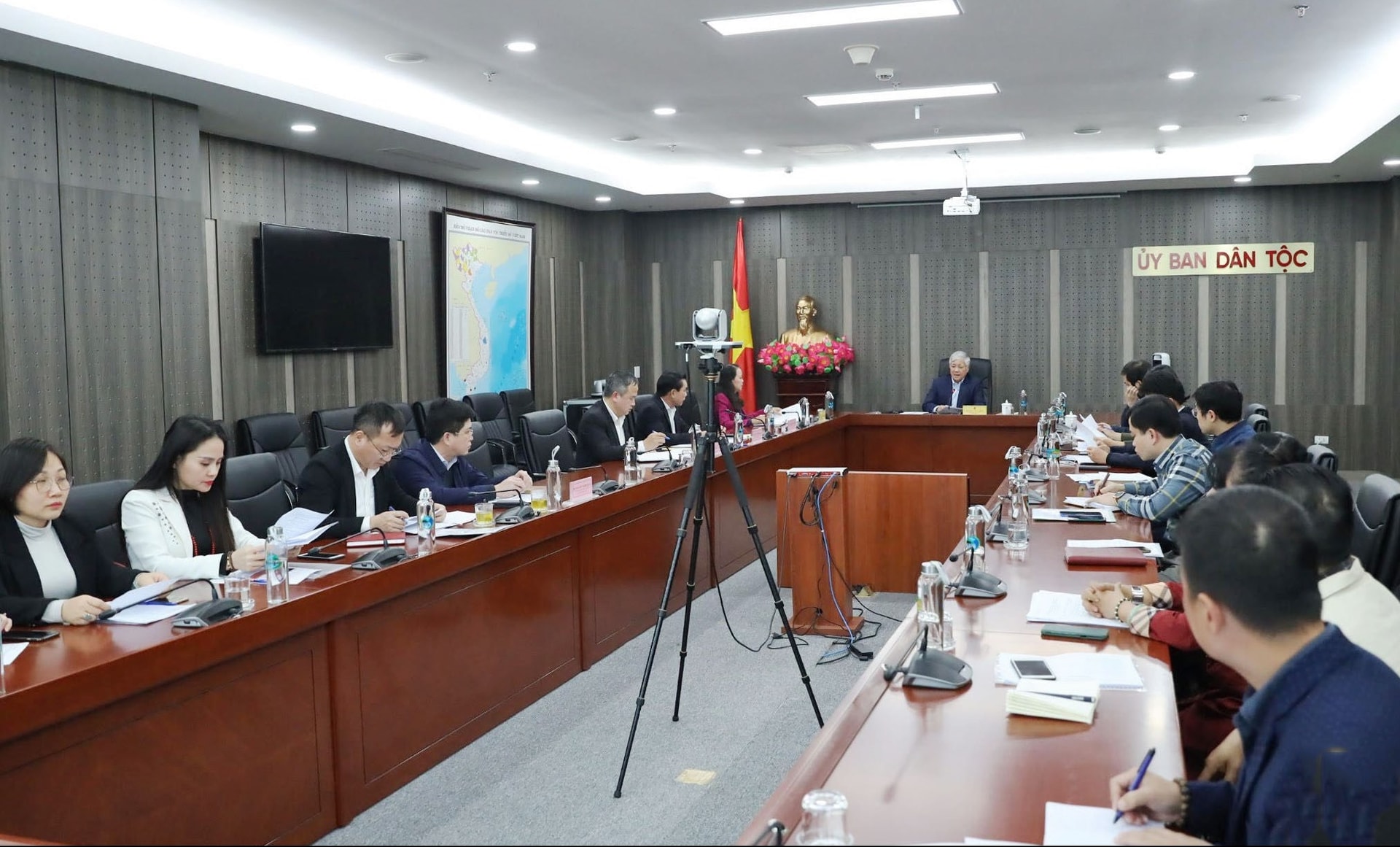 Toàn cảnh buổi làm việc