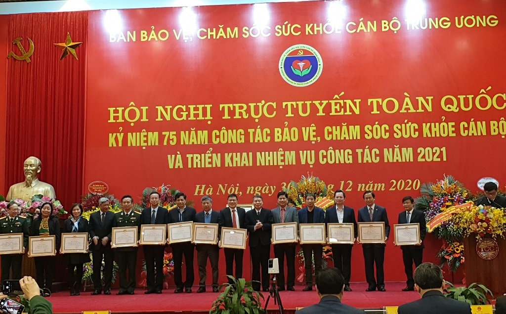 Các tập thể xuất sắc được nhận khen thưởng của Ban Bảo vệ, Chăm sóc sức khoẻ cán bộ Trung ương trao tặng