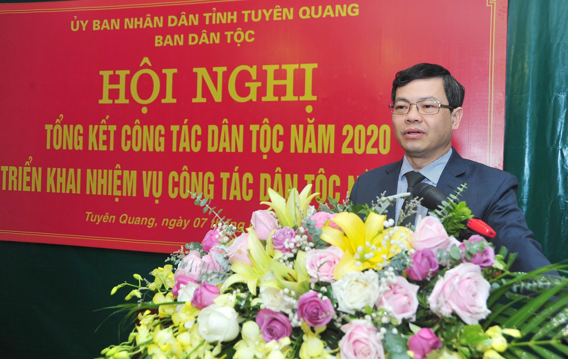 Ông Nguyễn Văn Sơn, Phó Bí thư Tỉnh ủy, Chủ tịch UBND tỉnh dự và chỉ đạo Hội nghị. Ông Nguyễn Văn Sơn, Phó Bí thư Tỉnh ủy, Chủ tịch UBND tỉnh dự và chỉ đạo Hội nghị.