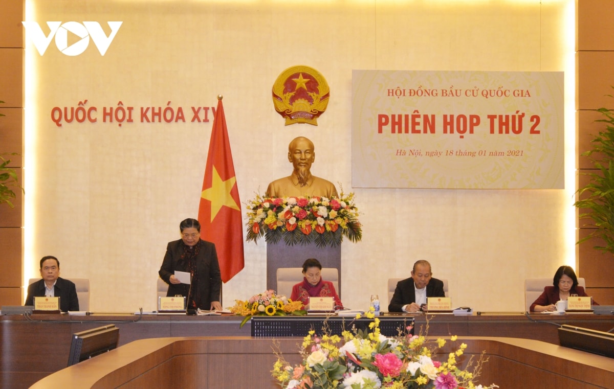 Hội đồng Bầu cử quốc gia cũng đã thảo luận, nhất trí cho ý kiến vào việc chuẩn bị tổ chức Hội nghị trực tuyến Toàn quốc triển khai công tác bầu cử.