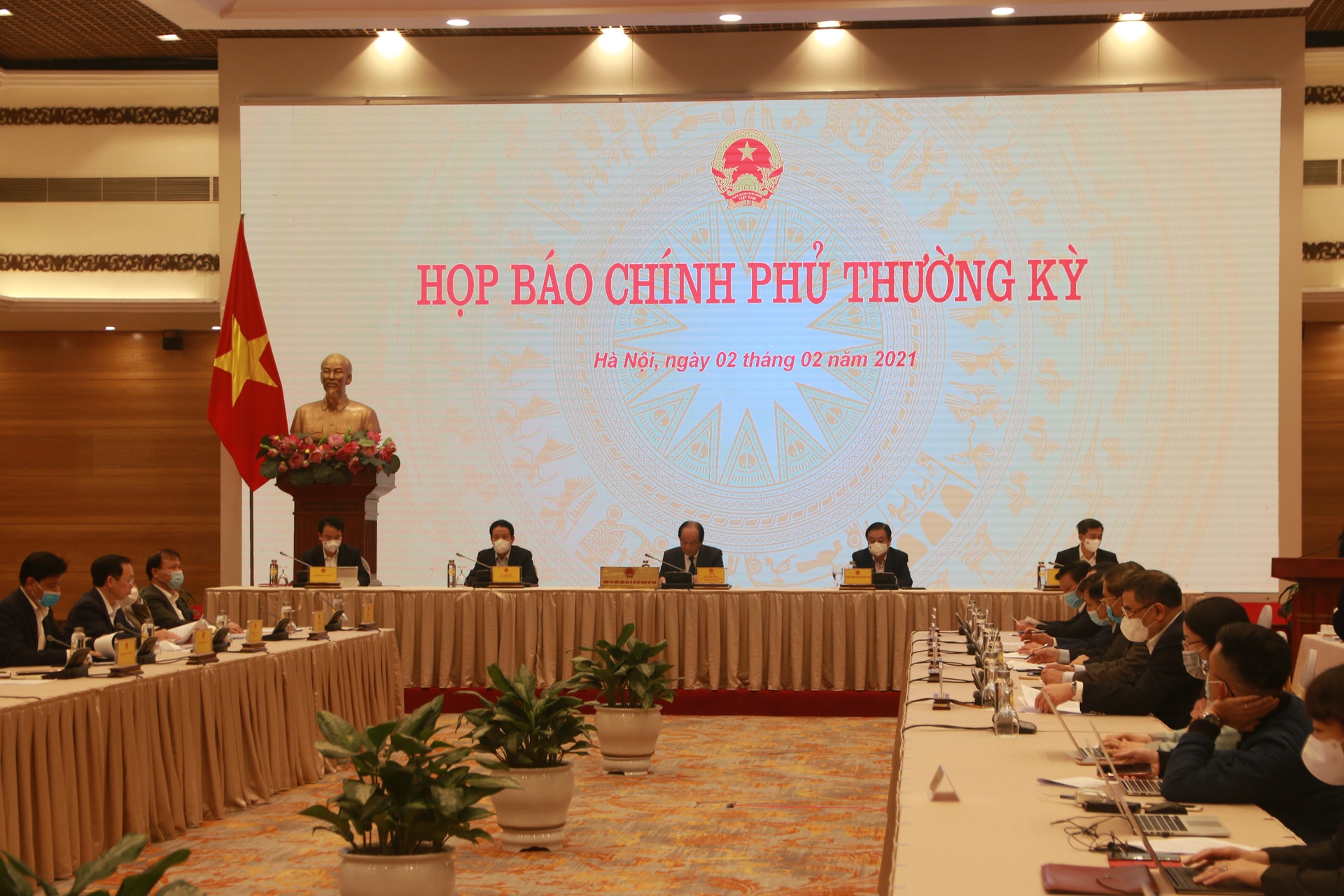 Toàn cảnh buổi họp báo