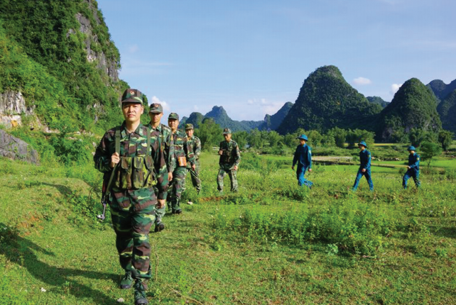 Bộ đội Biên phòng đang ngày đêm căng mình chống dịch. Bộ đội Biên phòng đang ngày đêm căng mình chống dịch.