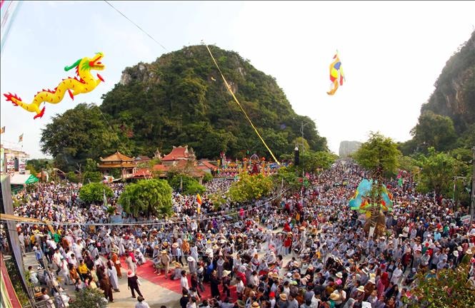 Quang cảnh Lễ chính của lễ hội Quán Âm 