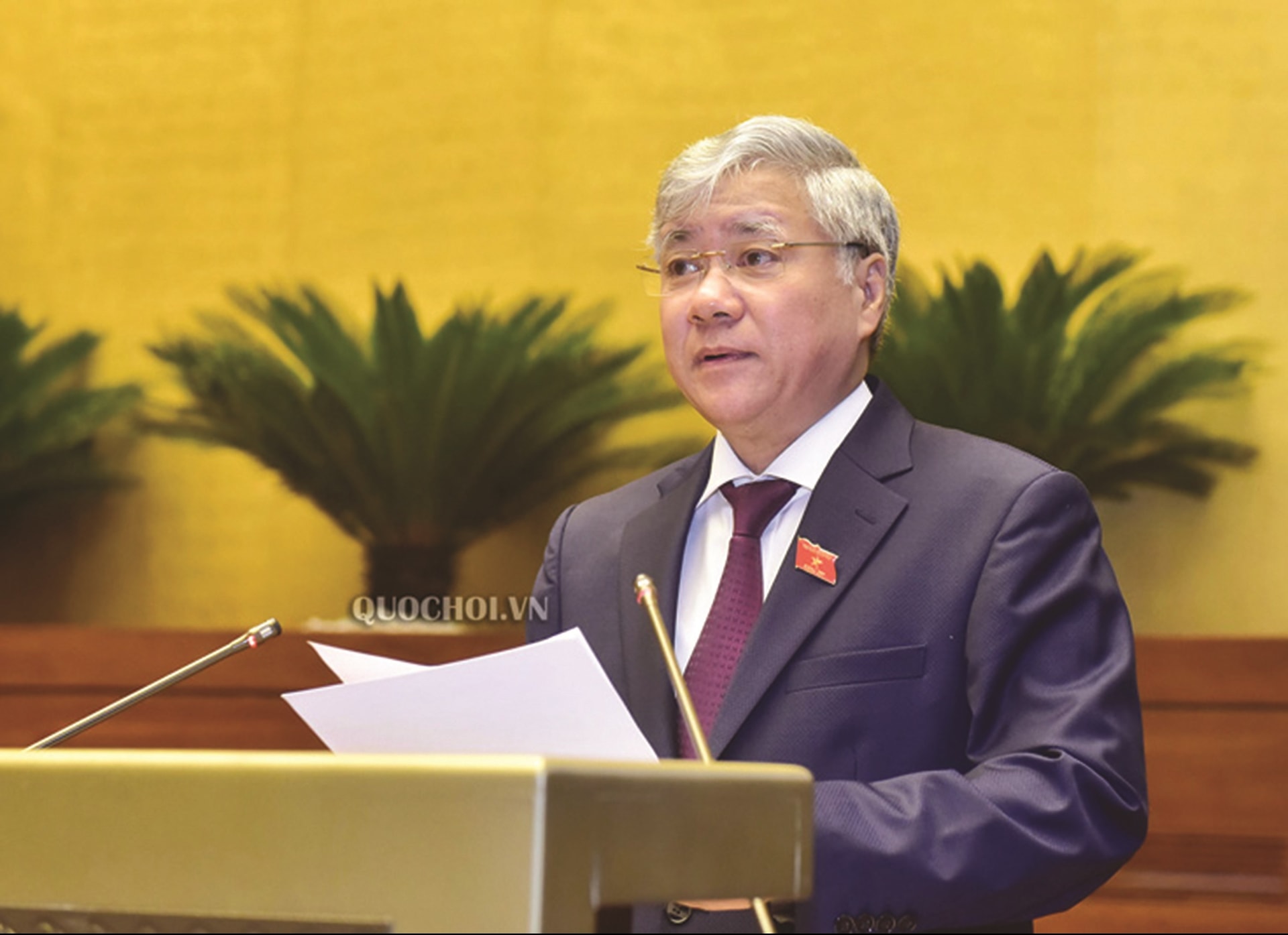 Bộ trưởng, Chủ nhiệm Ủy ban Dân tộc Đỗ Văn Chiến báo cáo trước Quốc hội “Chương trình mục tiêu quốc gia phát triển KT-XH vùng đồng bào dân tộc thiểu số và miền núi”, giai đoạn 2021-2030.
