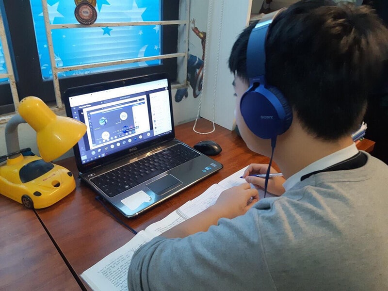 Sau Tết Nguyên đán, học sinh nhiều địa phương sẽ tiếp tục học Online để phòng tránh Covid-19 Sau Tết Nguyên đán, học sinh nhiều địa phương sẽ tiếp tục học Online để phòng tránh Covid-19