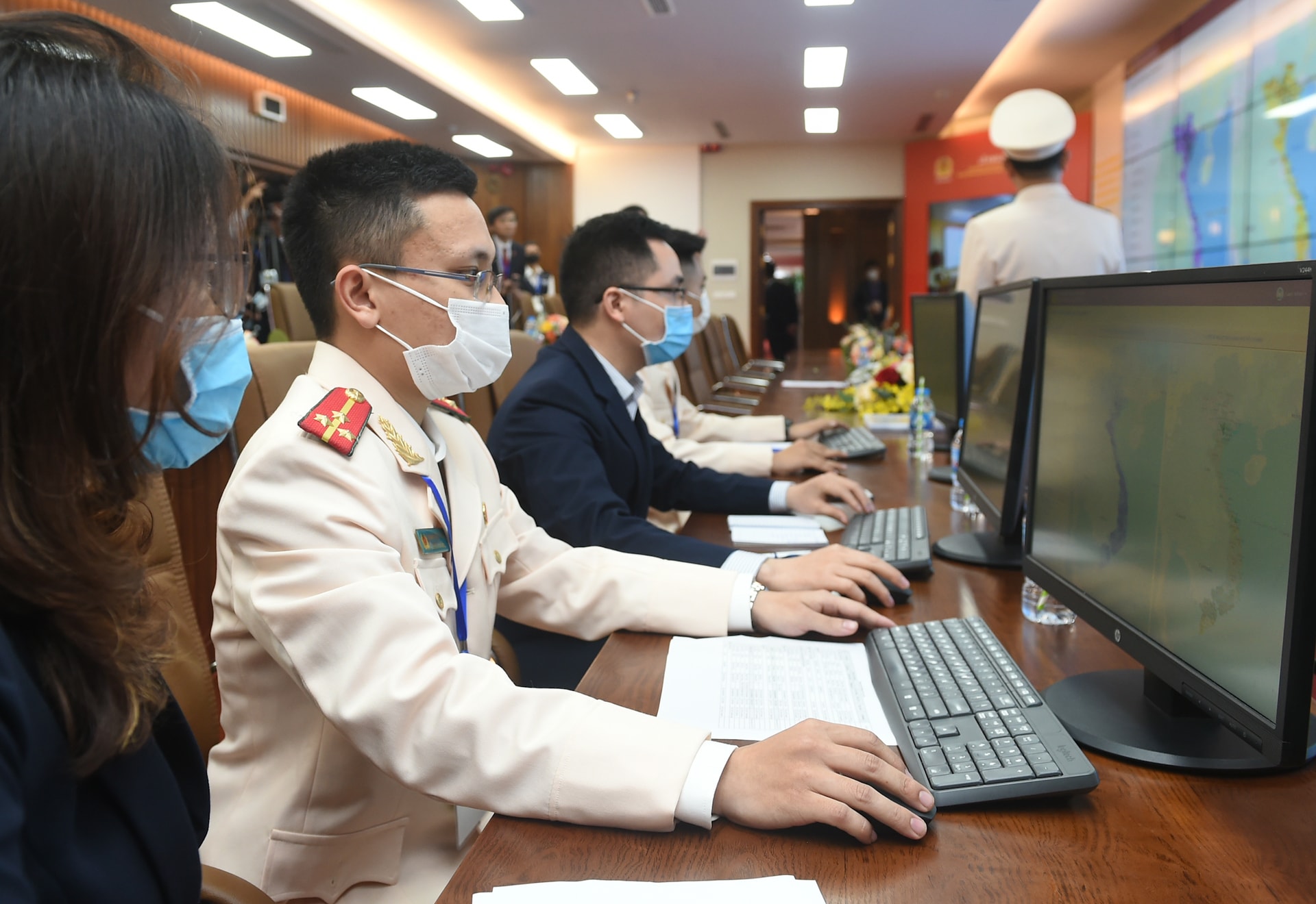 Thủ tướng dự khai trương 2 hệ thống CSDL phục vụ lợi ích cho mọi người dân 1