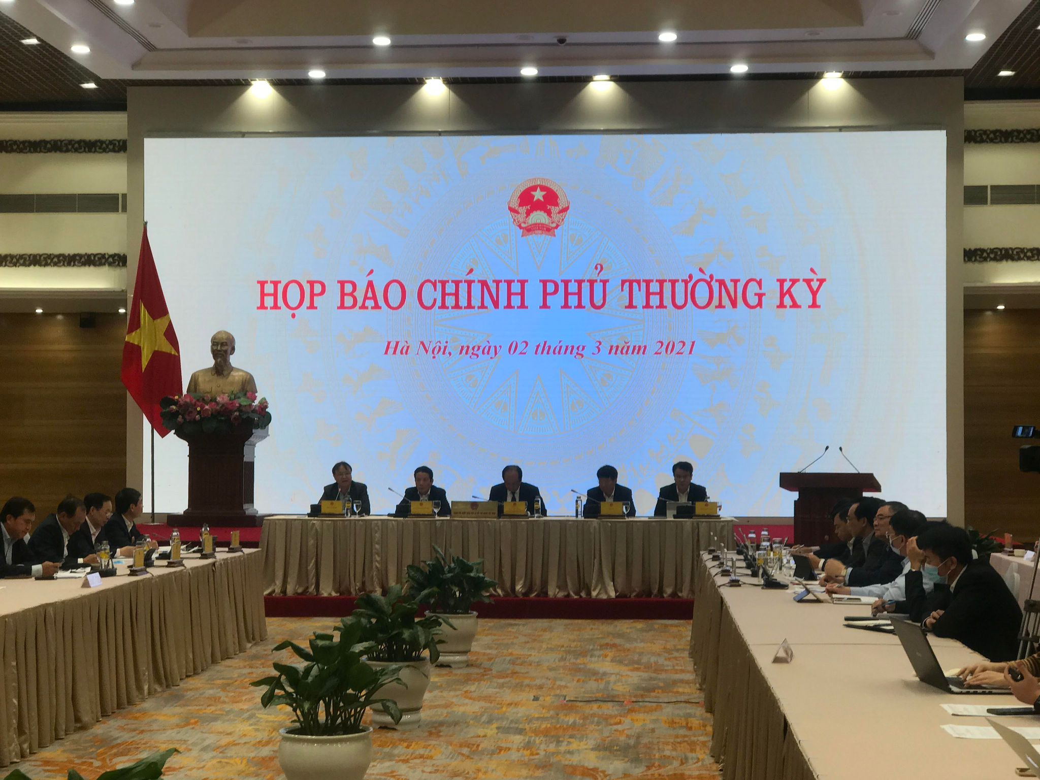 Toàn cảnh buổi họp báo Toàn cảnh buổi họp báo