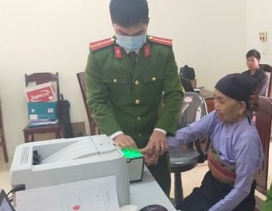 Công an huyện Mường Lát tận dụng tối đa thời gian làm việc để đạt mục tiêu đề ra.