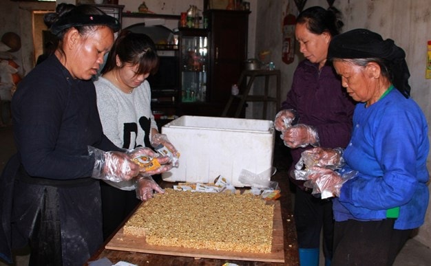 Khẩu Sli được đóng gói và bảo quản khô ráo và có thể sử dụng 6 tháng vẫn thơm, ngon. Khẩu Sli được đóng gói và bảo quản khô ráo và có thể sử dụng 6 tháng vẫn thơm, ngon.