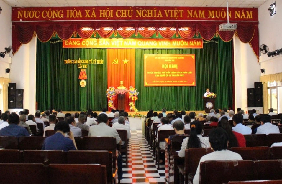 Toàn cảnh Hội nghị Toàn cảnh Hội nghị