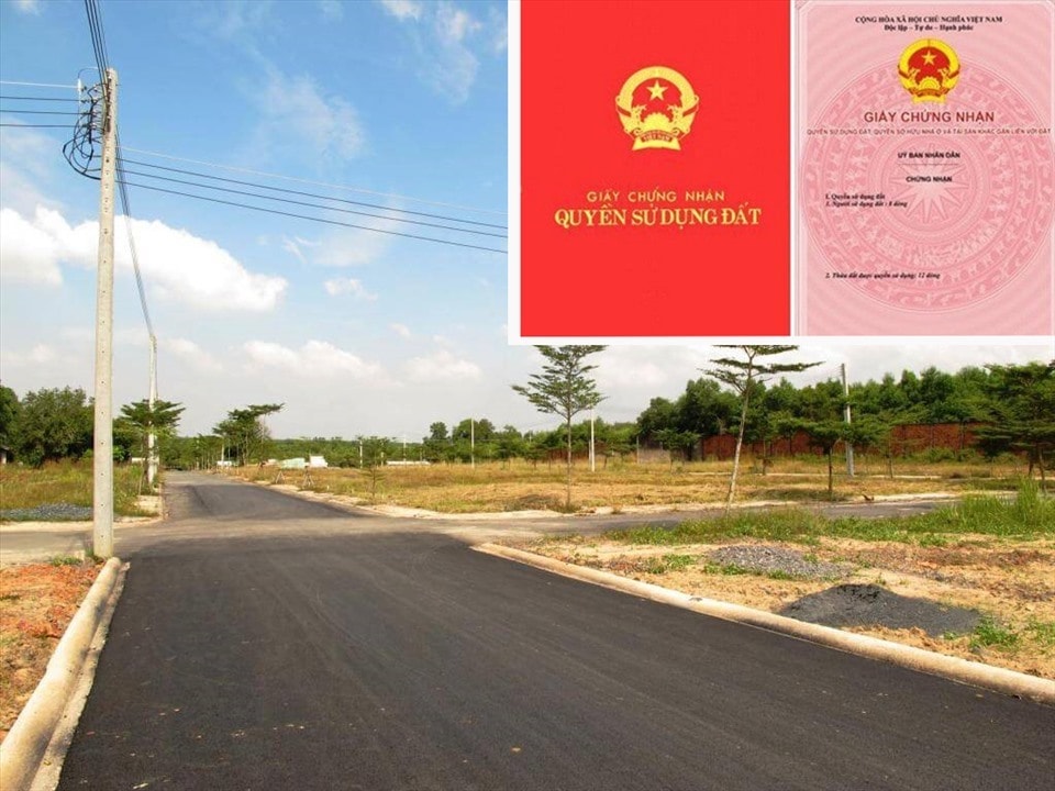 Trường hợp người sử dụng đất đáp ứng đủ các điều kiện theo quy định sẽ được cấp chung một sổ đỏ cho nhiều thửa đất. Đồ họa: Minh Huy