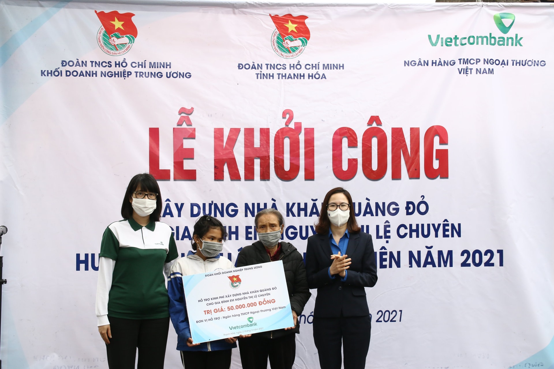Một buổi lễ khởi công xây dựng nhà Khăn quàng đỏ trên địa bàn tỉnh Thanh Hóa