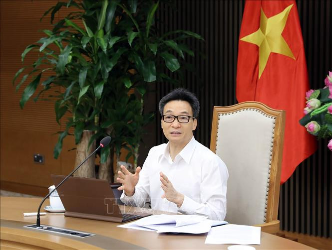 Phó Thủ tướng Chính phủ Vũ Đức Đam, Trưởng Ban Chỉ đạo Quốc gia phòng, chống dịch COVID-19 phát biểu. Ảnh: Phạm Kiên/TTXVN