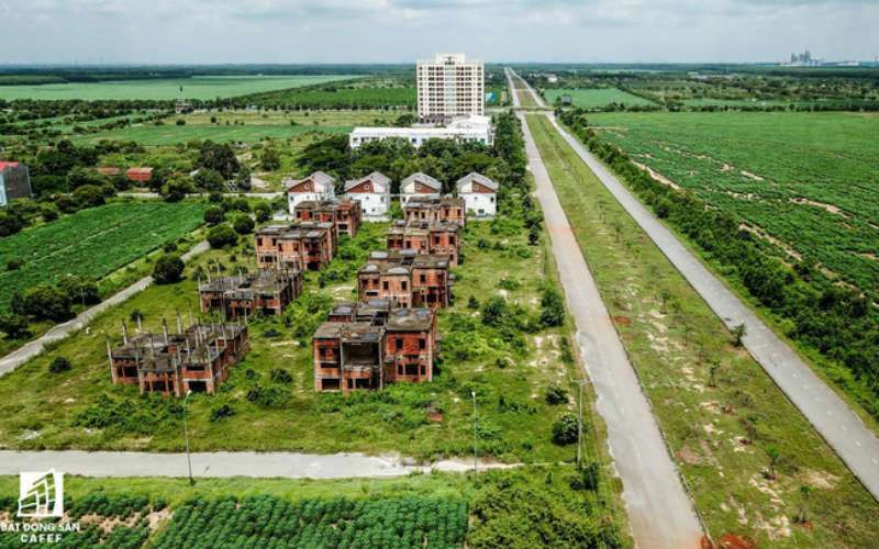 Sau nhiều cơn sốt đất, nhiều khu vực ở Nhơn Trạch, Đồng Nai vẫn vắng bóng người Sau nhiều cơn sốt đất, nhiều khu vực ở Nhơn Trạch, Đồng Nai vẫn vắng bóng người
