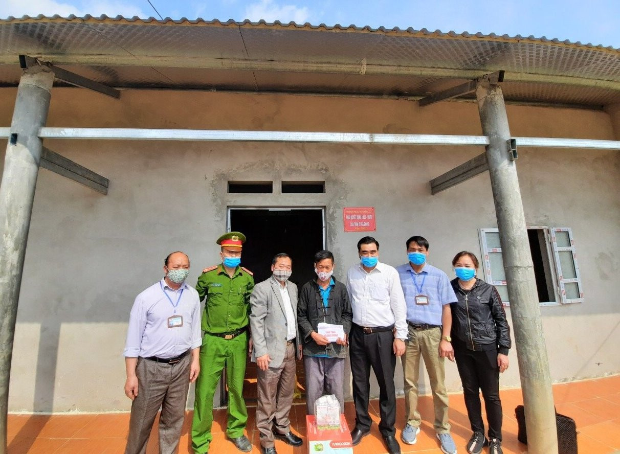 Ngôi nhà mới xây dựng của hộ anh Hầu Mí Sáng, ở thôn Mố Lùng, xã Bát Đại Sơn (Quản Bạ) 