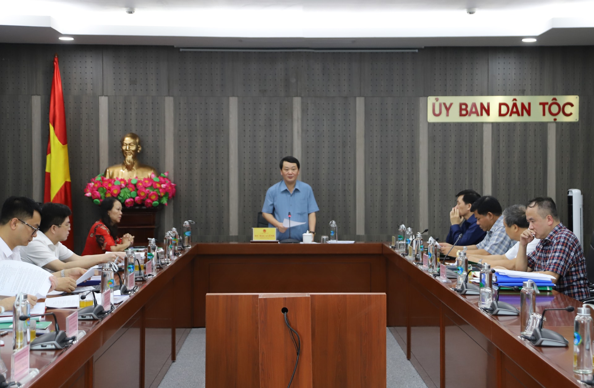 Toàn cảnh buổi làm việc 