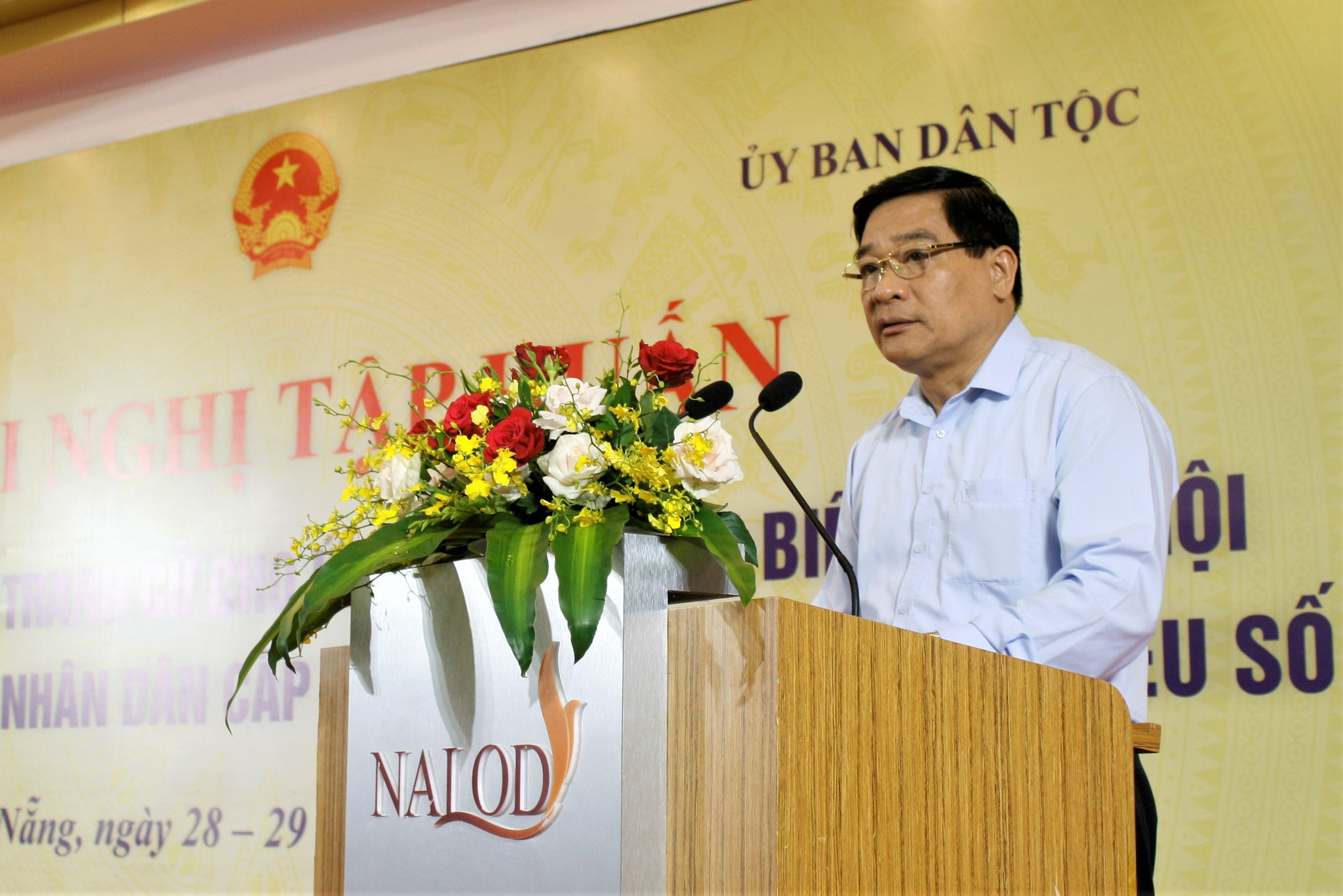 Chủ tịch Hội đồng Dân tộc của Quốc hội Hà Ngọc Chiến phát biểu tại Hội nghị