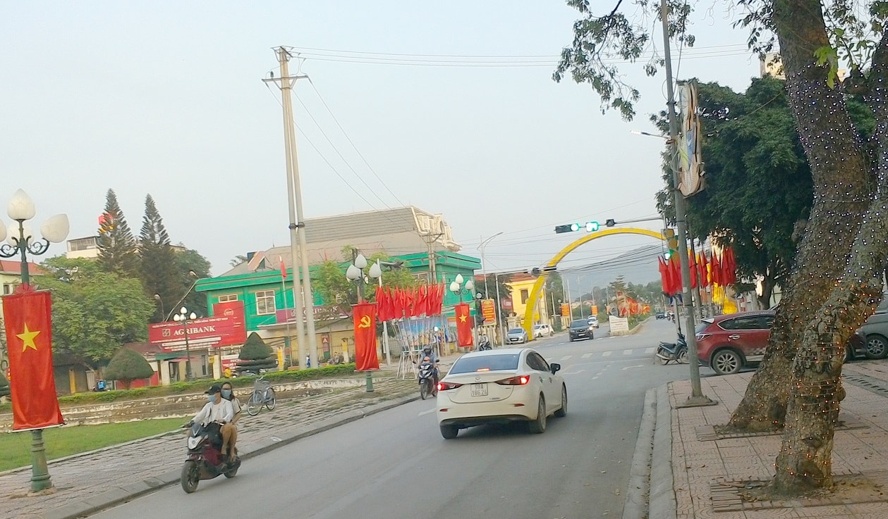 Lục Nam rực rỡ cờ hoa chuẩn bị cho Ngày hội lớn