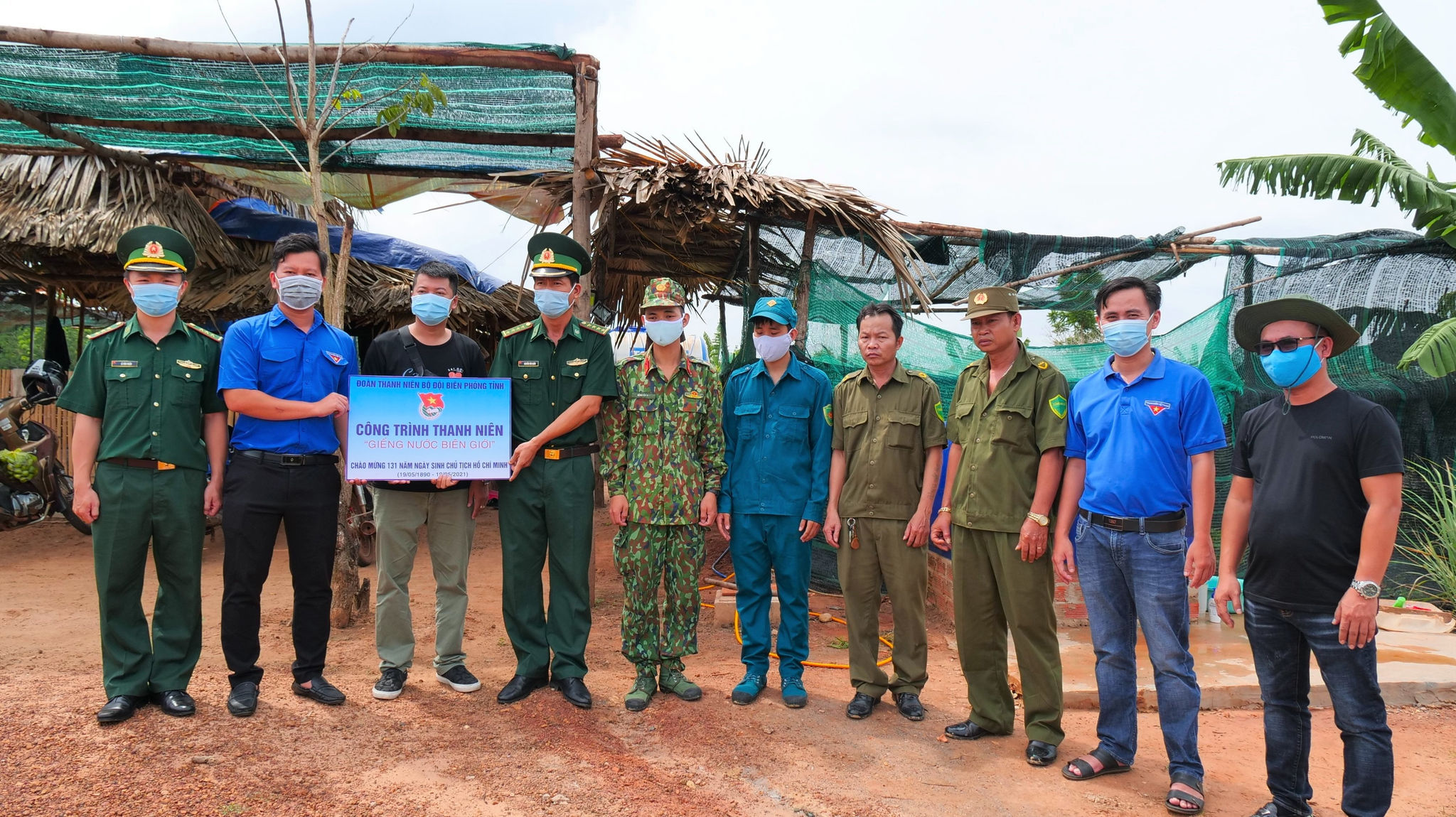 Khánh thành công trình thanh niên “Giếng nước biên giới”