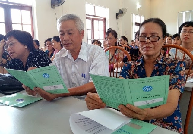 Đến cuối năm 2020, số người tham gia BHXH tự nguyện là 1,128 triệu người. Ảnh minh họa