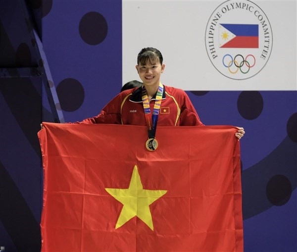 Ánh Viên được trao giải thưởng “Nữ VĐV xuất sắc nhất SEA Games 30” Ánh Viên được trao giải thưởng “Nữ VĐV xuất sắc nhất SEA Games 30”