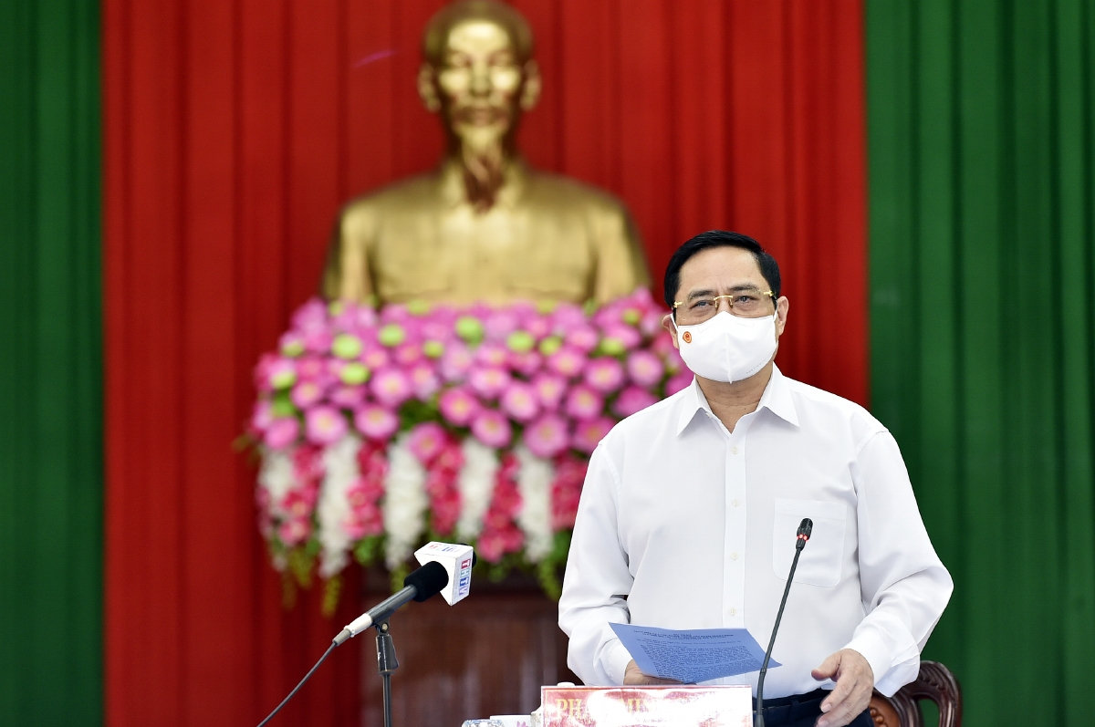 Thủ tướng Chính phủ Phạm Minh Chính phát biểu tại buổi  làm việc với tỉnh Trà Vinh. Ảnh: VGP/Nhật Bắc