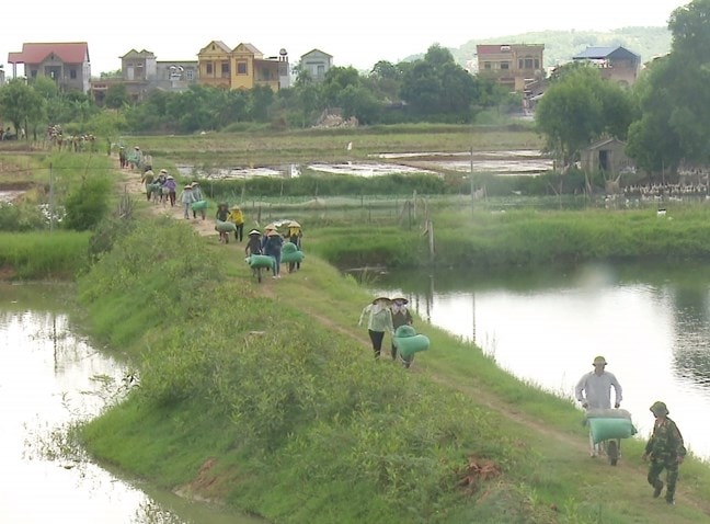 Diễn tập sơ tán Nhân dân trong công tác phòng, chống  lụt bão (năm 2020).