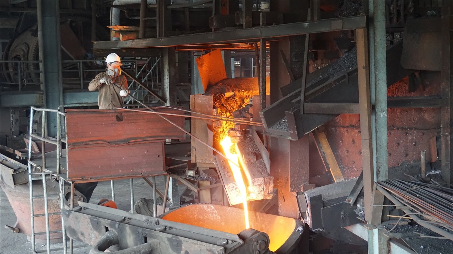 Công nghiệp là một trong những ngành kinh tế có sự phục hồi nhanh, tăng trưởng khá của tỉnh Lào Cai trong thời gian vừa qua