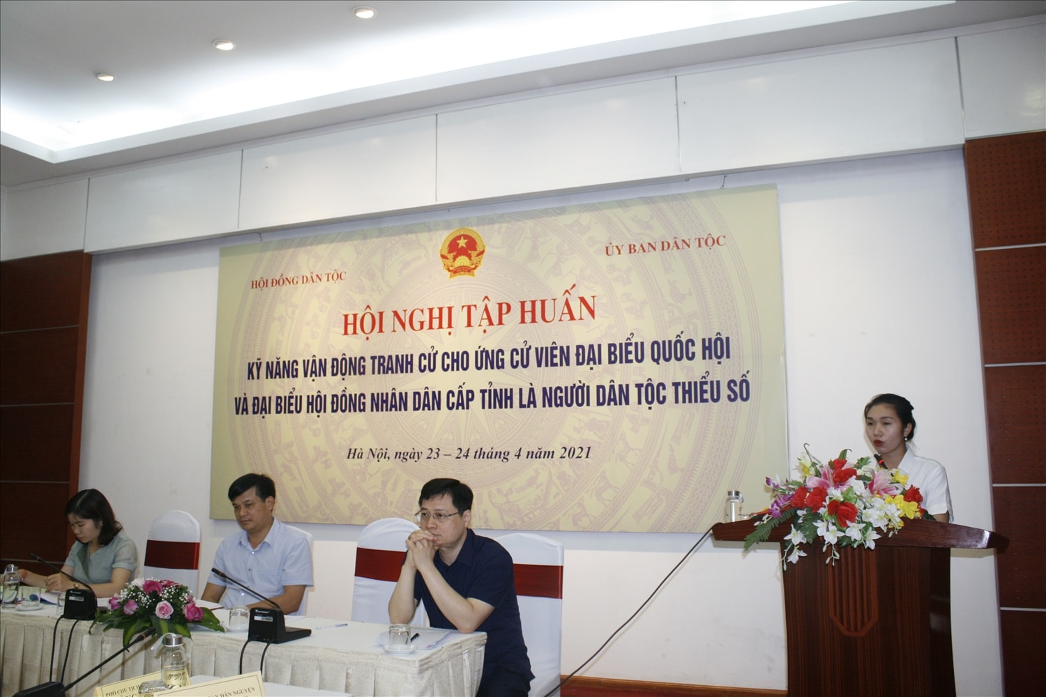  Quàng Thị Nguyệt tự tin vận động tranh cử 