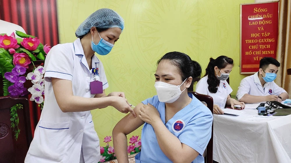 Chiến dịch quốc gia tiêm chủng vaccine phòng COVID-19 lần này sẽ được triển khai đến tất cả các xã, phường