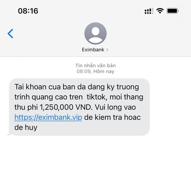 Một tin nhắn chứa đường link giả mạo nhưng sử dụng thương hiệu ngân hàng khiến khách hàng dễ bị lừa (Ảnh minh họa)
