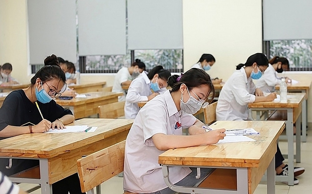 Kỳ thi tốt nghiệp THPT năm 2021, Bộ GD&ĐT sẽ tổ chức thành 2 đợt thi. Ảnh minh họa/Internet