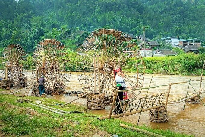 Cọn nước  ở Pù Luông.